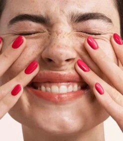 Pink Gellac - Ruby Pink - Gellak - Vegan - Roze - Glanzend - 15ml -Maybelline Beauty Verkoop 1050x1200 17