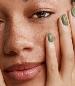 Pink Gellac - Army Green - Gellak - Groen - 15 Ml -Maybelline Beauty Verkoop 1050x1200 29