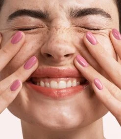 Pink Gellac - Vintage Rose - Gellak - Vegan - Roze - Glanzend - 15ml -Maybelline Beauty Verkoop 1050x1200 34