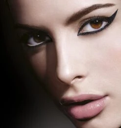 Maybelline Lasting Drama 24H Eyeliner - 4 Crushed Emerald -Maybelline Beauty Verkoop 1136x1200