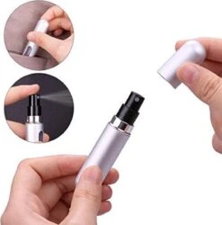 MaxedMore Navulbare Parfumverstuiver 5ml Rood/Licht Roze/ Oranje/Groen/ Blauw/ Grijs - 65 Keer Spraybare Parfum Verstuiver - Hervulbaar Tasverstuiver Voor Parfum - Meeneem Mini Geur Flesje Voor Op Reis - Lipstick Formaat Navulbaar Parfumflesje 15 MaxedMore Navulbare Parfumverstuiver 5ml Rood/Licht Roze/ Oranje/Groen/ Blauw/ Grijs - 65 Keer Spraybare Parfum Verstuiver - Hervulbaar Tasverstuiver Voor Parfum - Meeneem Mini Geur Flesje Voor Op Reis - Lipstick Formaat Navulbaar Parfumflesje -Maybelline Beauty Verkoop 1187x1200 1