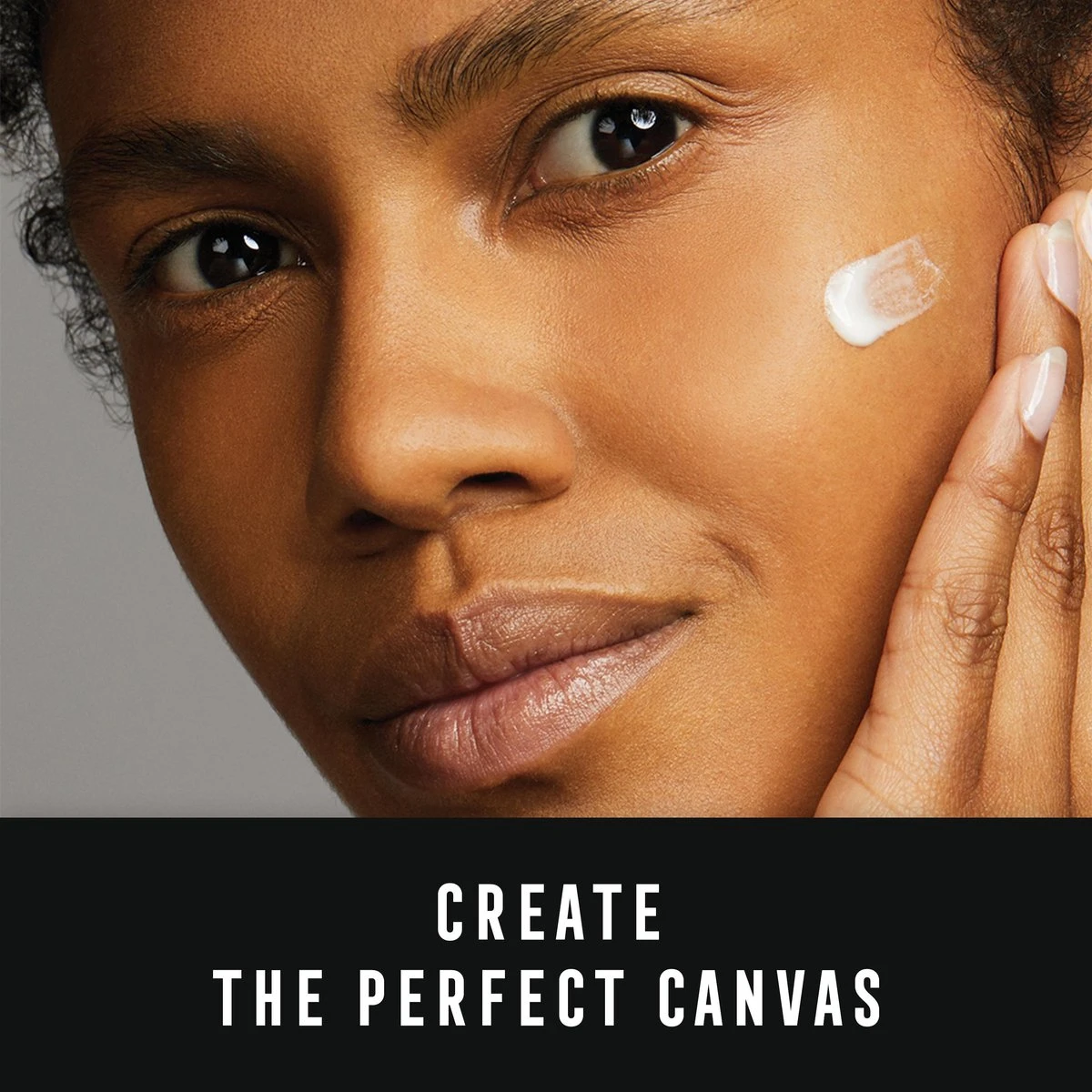 Max Factor Miracle Prep Primer Illuminating & Hydrating - 000 Transparant - 30 Ml 5 Max Factor Miracle Prep Primer Illuminating & Hydrating - 000 Transparant - 30 Ml - Afbeelding 5