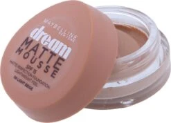Maybelline Dream Matte Mousse Foundation - 08 Light Beige -Maybelline Beauty Verkoop 1200x863