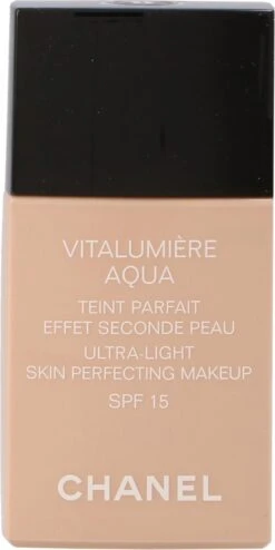 Chanel Vitalumiere Aqua Foundation - 30 Beige - SPF15 - 30 Ml -Maybelline Beauty Verkoop 600x1200 1
